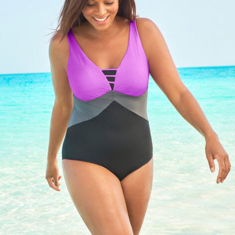 NWT Colorblock Plus Swimsuit Sz 20